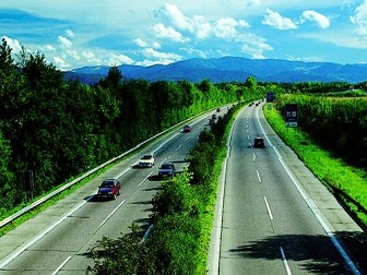 熱烈慶祝同鑫科技簽約臨雙高速公路隧道機(jī)電工程光電標(biāo)志設(shè)備采購(gòu)項(xiàng)目